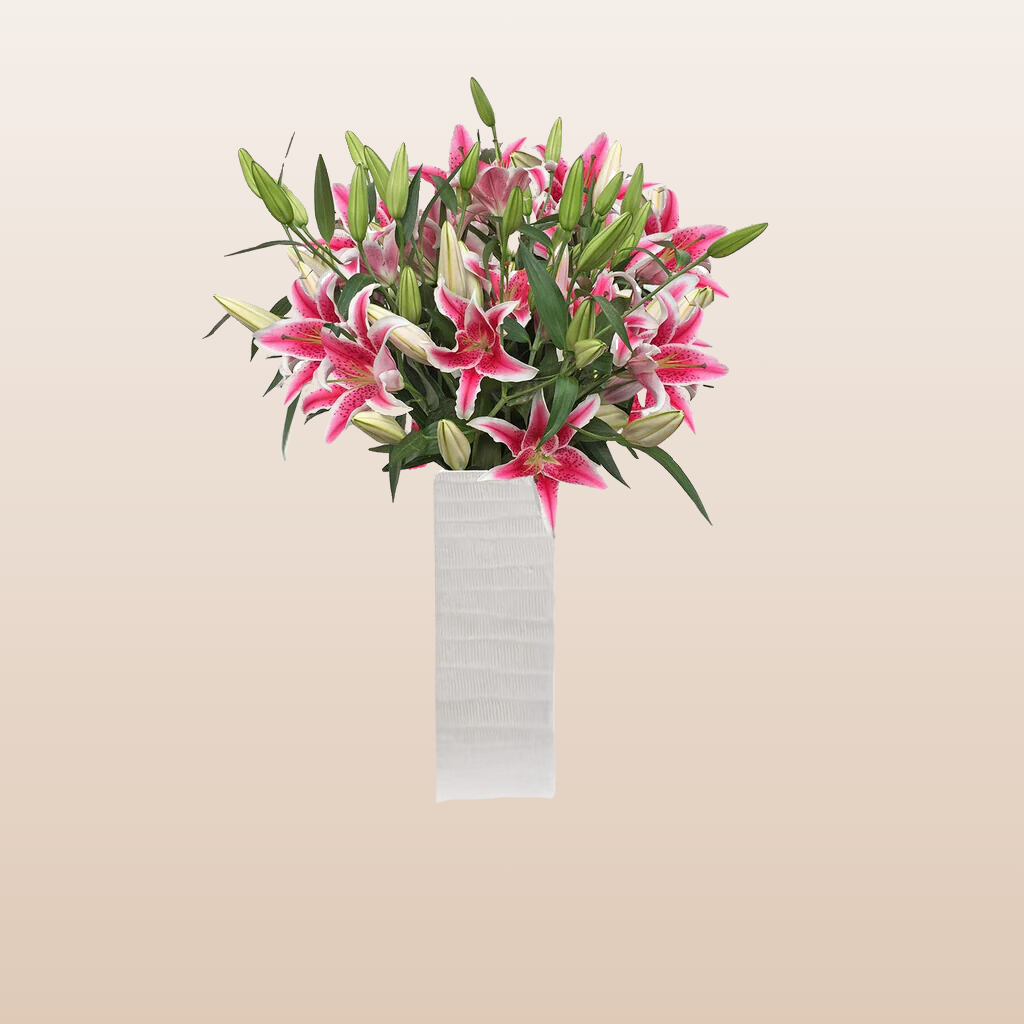 Oriental Lilies Hot Pink Consumer Bouquet -Pack 4