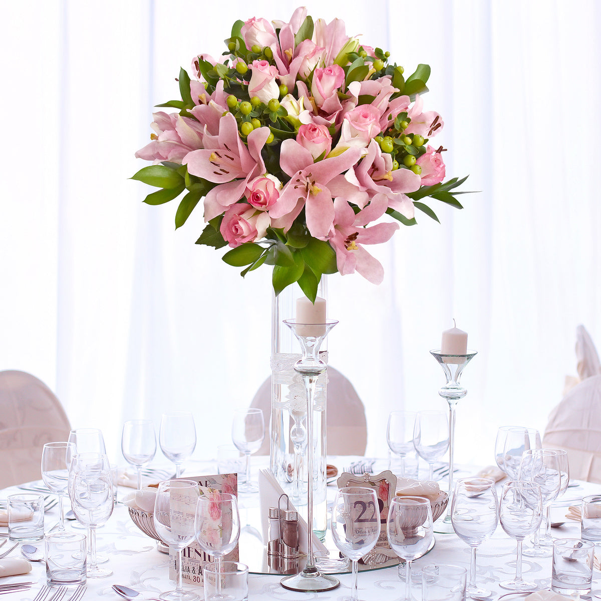Graceful Elegance Bqt Box - Light Pink