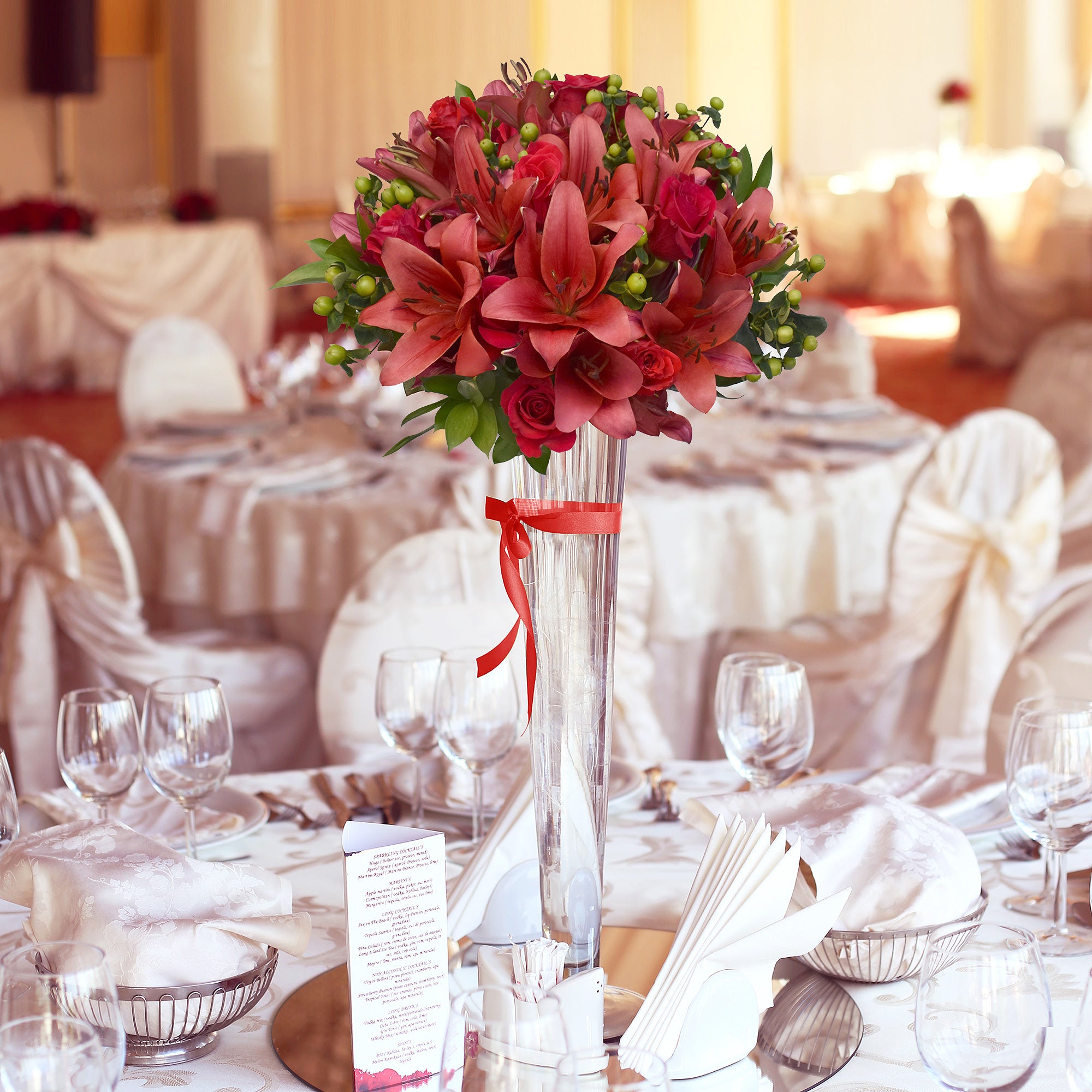 Graceful Elegance Bqt Box - Red Burgundy